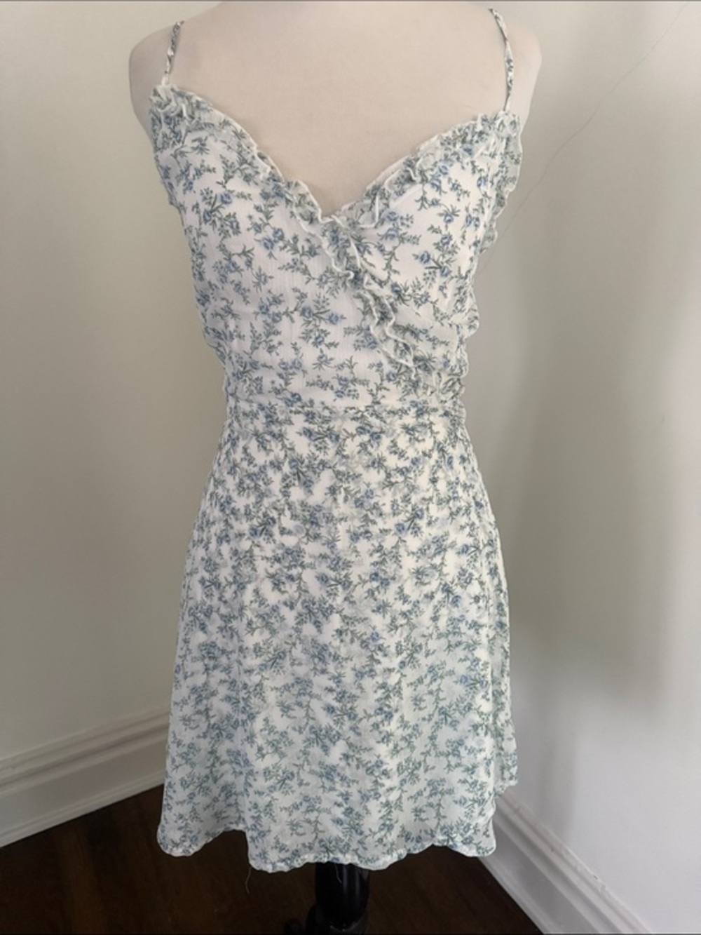 Altar'd State White Chiffon Wrap Dress with Light Blue Floral Print small